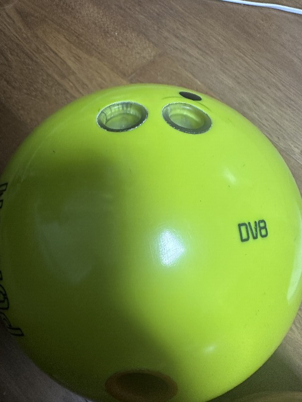 dv8 포이즌 중고  팝니다 (판완)