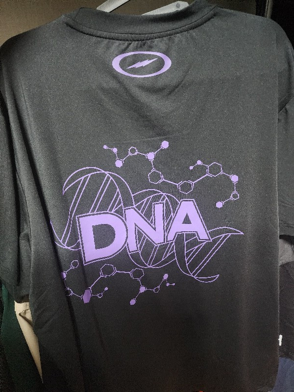 스톰 DNA 티셔츠 110사이즈