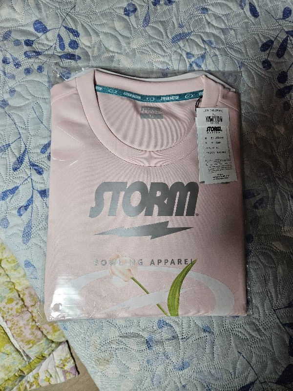 진승 신상 티셔츠 XL 민트 핑크 팝니다